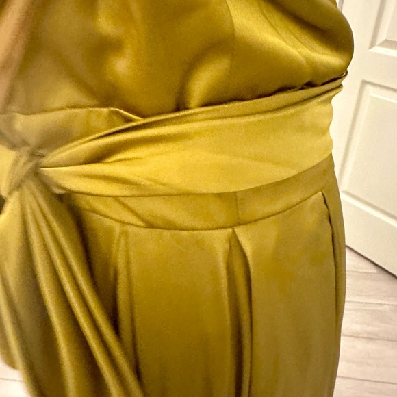 MAC DUGGAL 26531 CHARMEUSE HALTER STRAP SOFT TIE WAIST CHARTREUSE GOWN  sz 8 - Picture 11 of 17